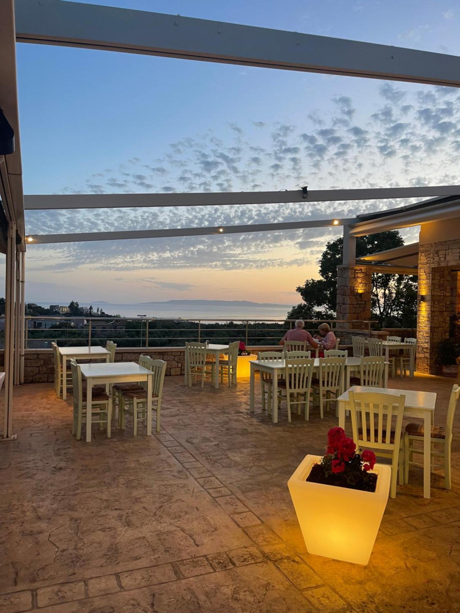 Kolokotronis Hotel & Spa 스투파 외부 사진