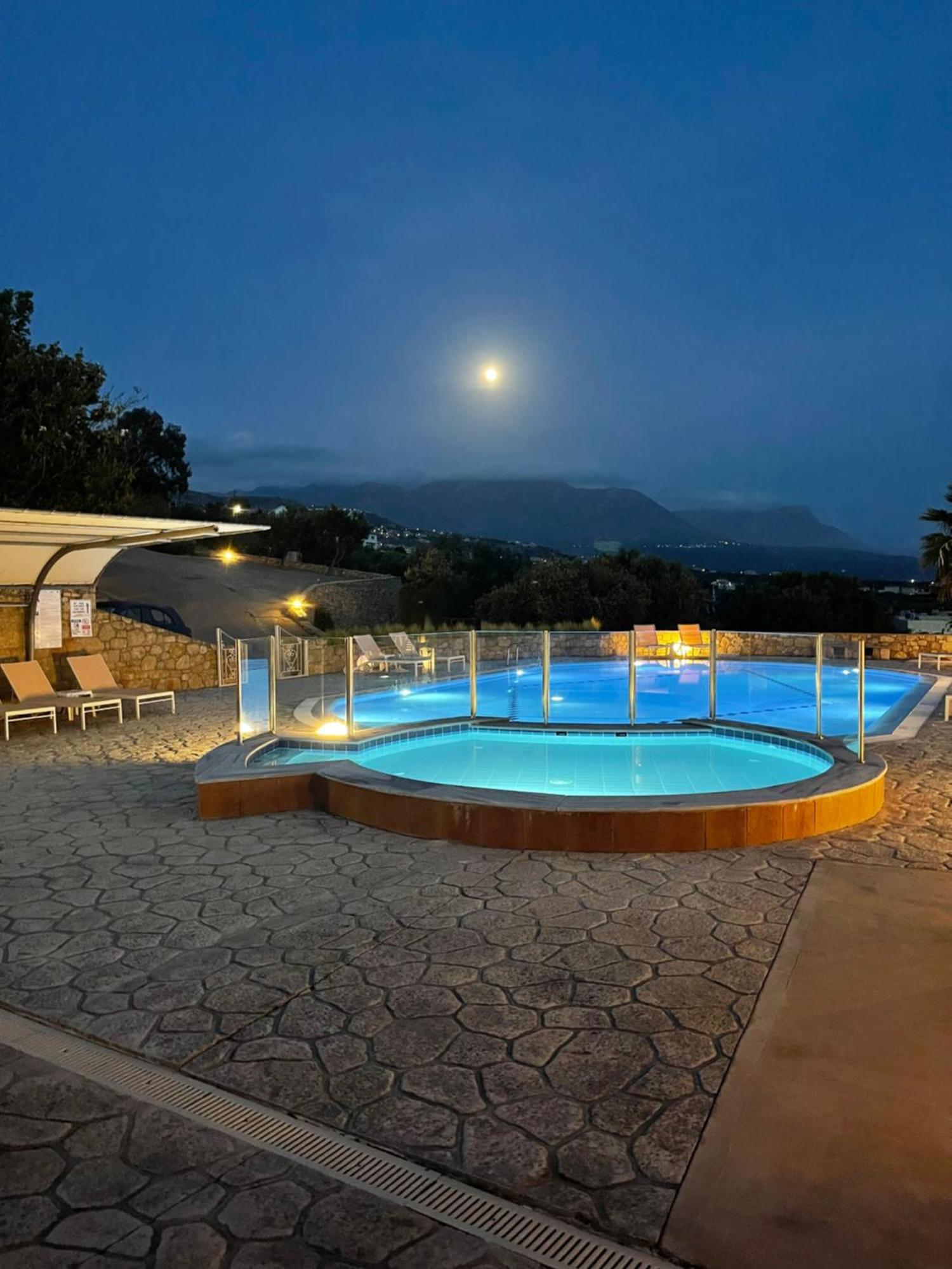 Kolokotronis Hotel & Spa 스투파 외부 사진